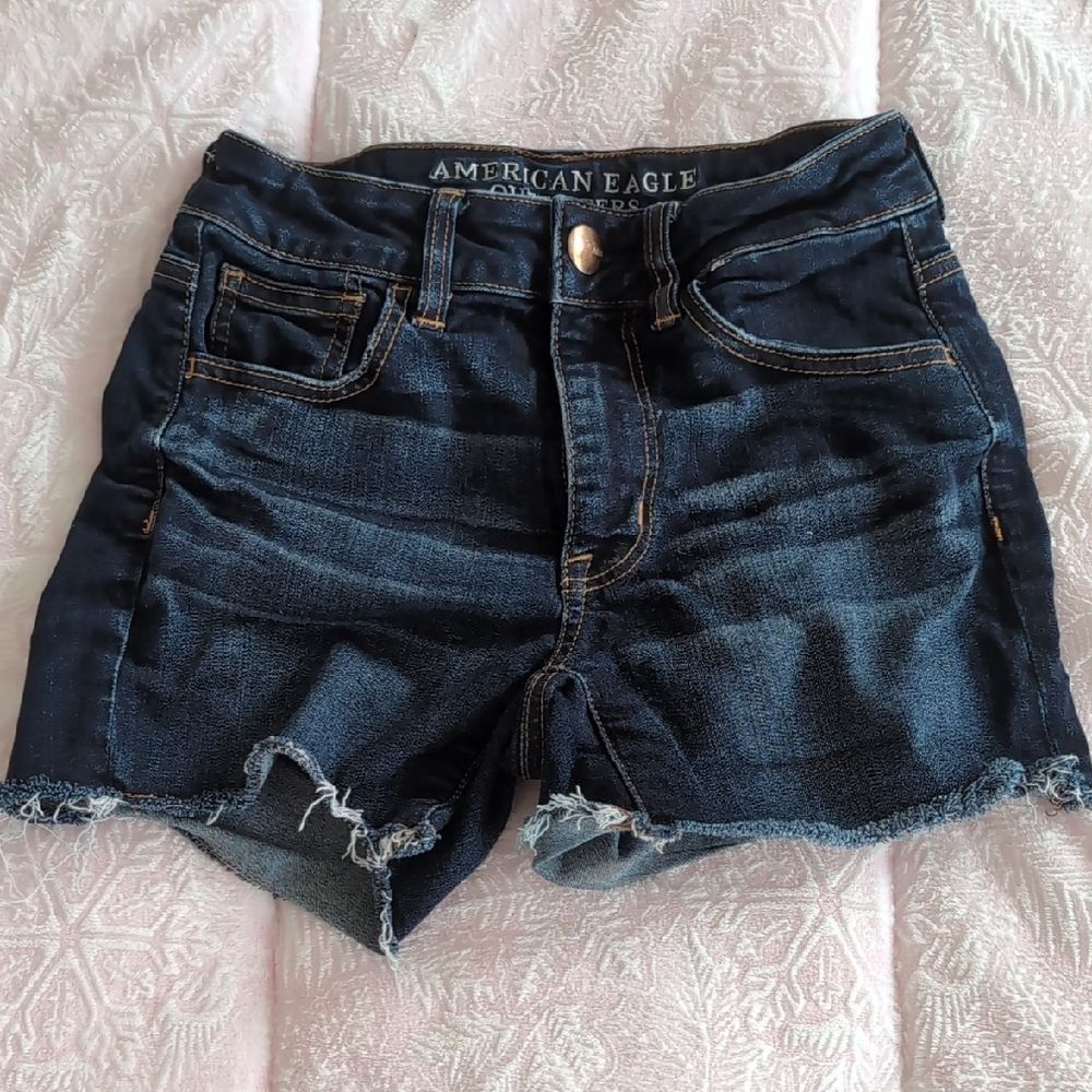 American Eagle Outfitters Women's Hi-Rise Shortie Jean Shorts - Picture 1 of 6